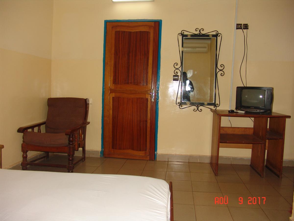 Hotel Sigri Ouagadougou Exterior photo